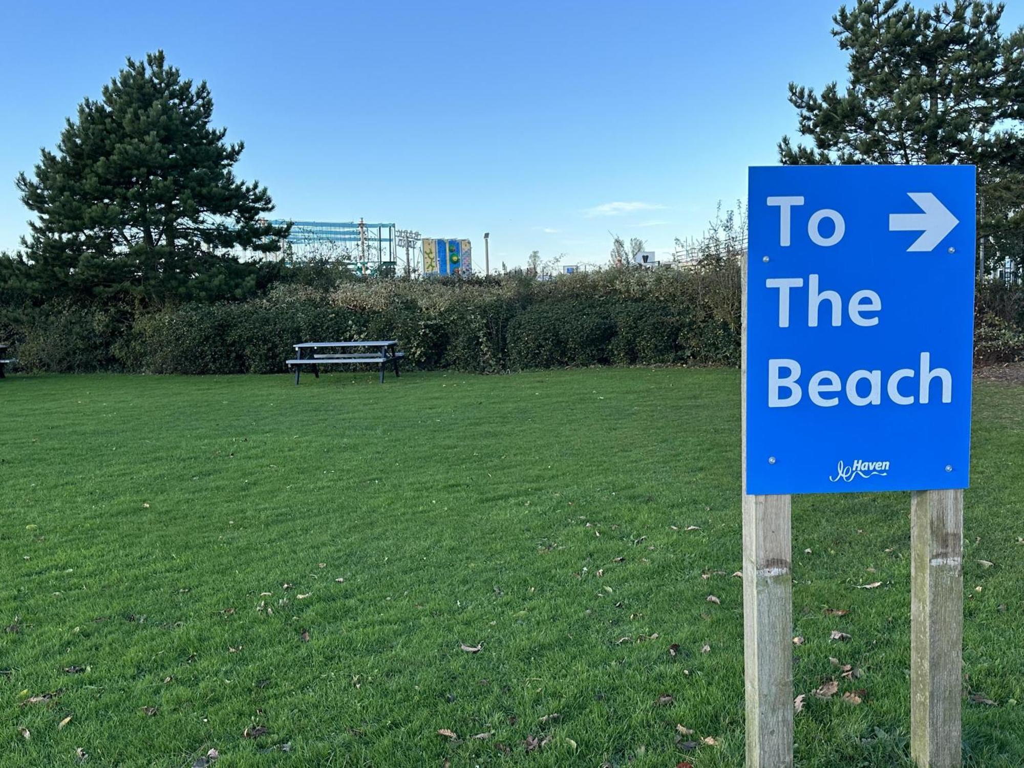 A Beautiful On Haven Golden Sands *